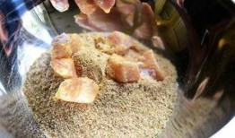 新闻爆料炸鸡块有生虫,食品安全问题再引关注